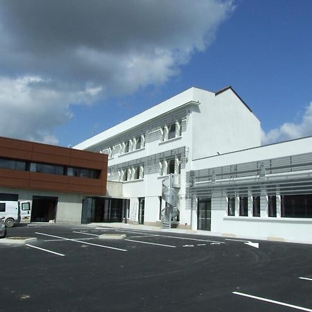 Jf Accueil & Formation Hotell Cholet Eksteriør bilde