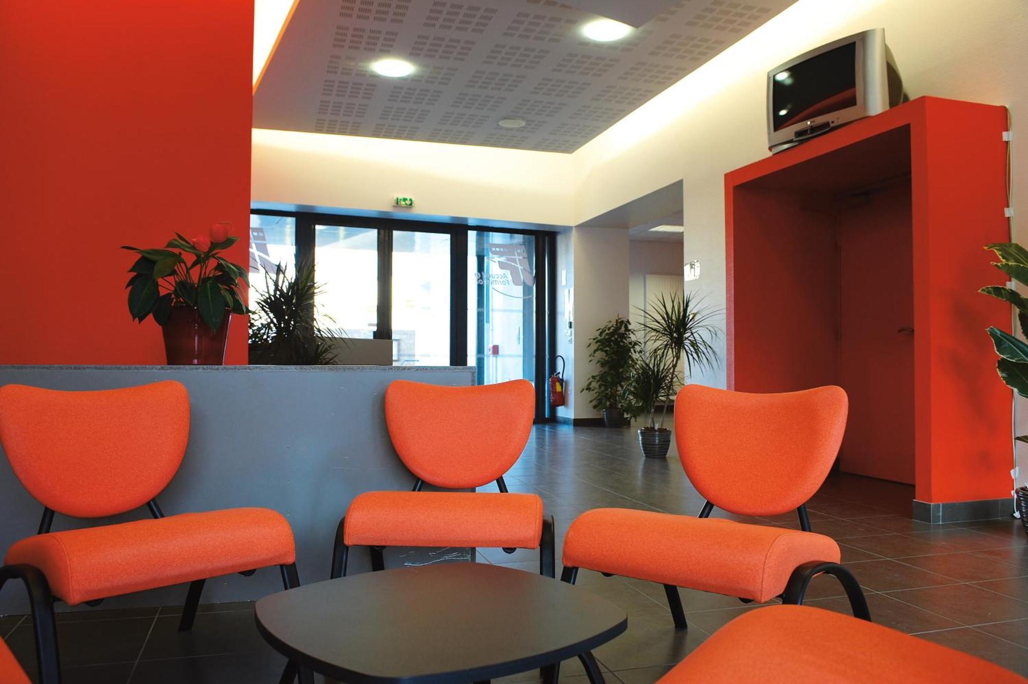Jf Accueil & Formation Hotell Cholet Eksteriør bilde